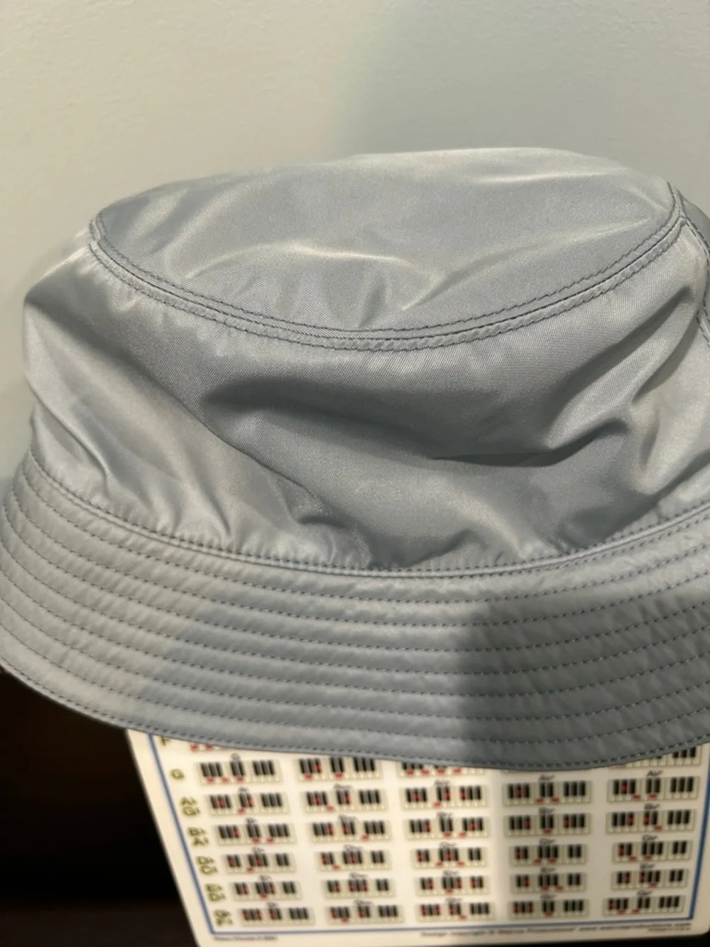 Prada Light Gray Re-Nylon Bucket Hat with Logo Plaque - Picture 4 of 4